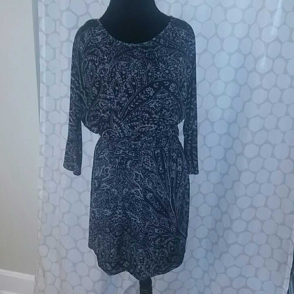 Black and mushroom color paisley dress